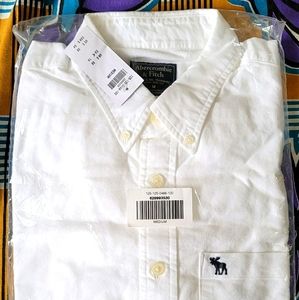 Aberchrombie and Fitch white shirt brand new